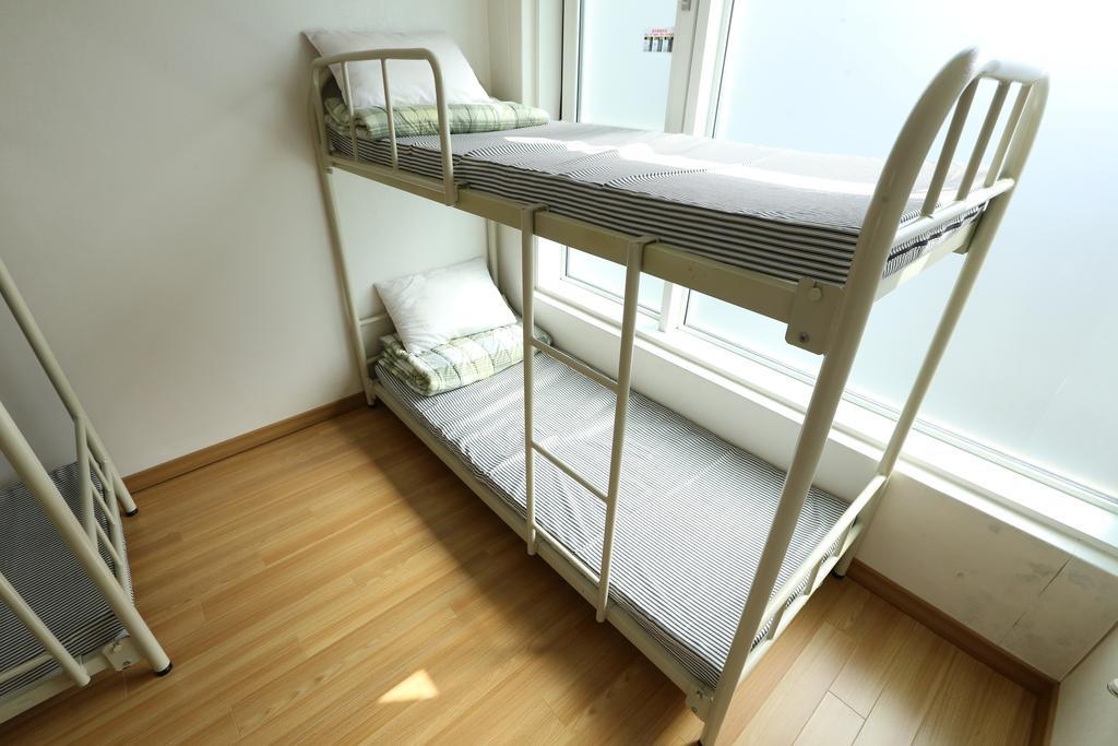 Phil House Hostel Guri Room photo