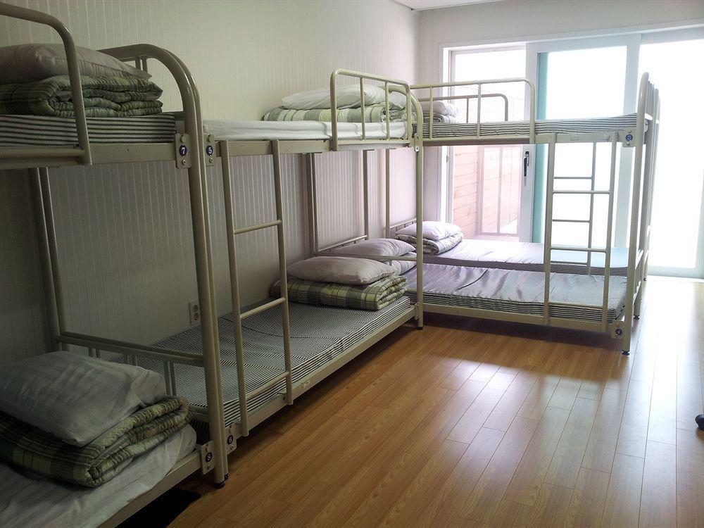 Phil House Hostel Guri Exterior photo